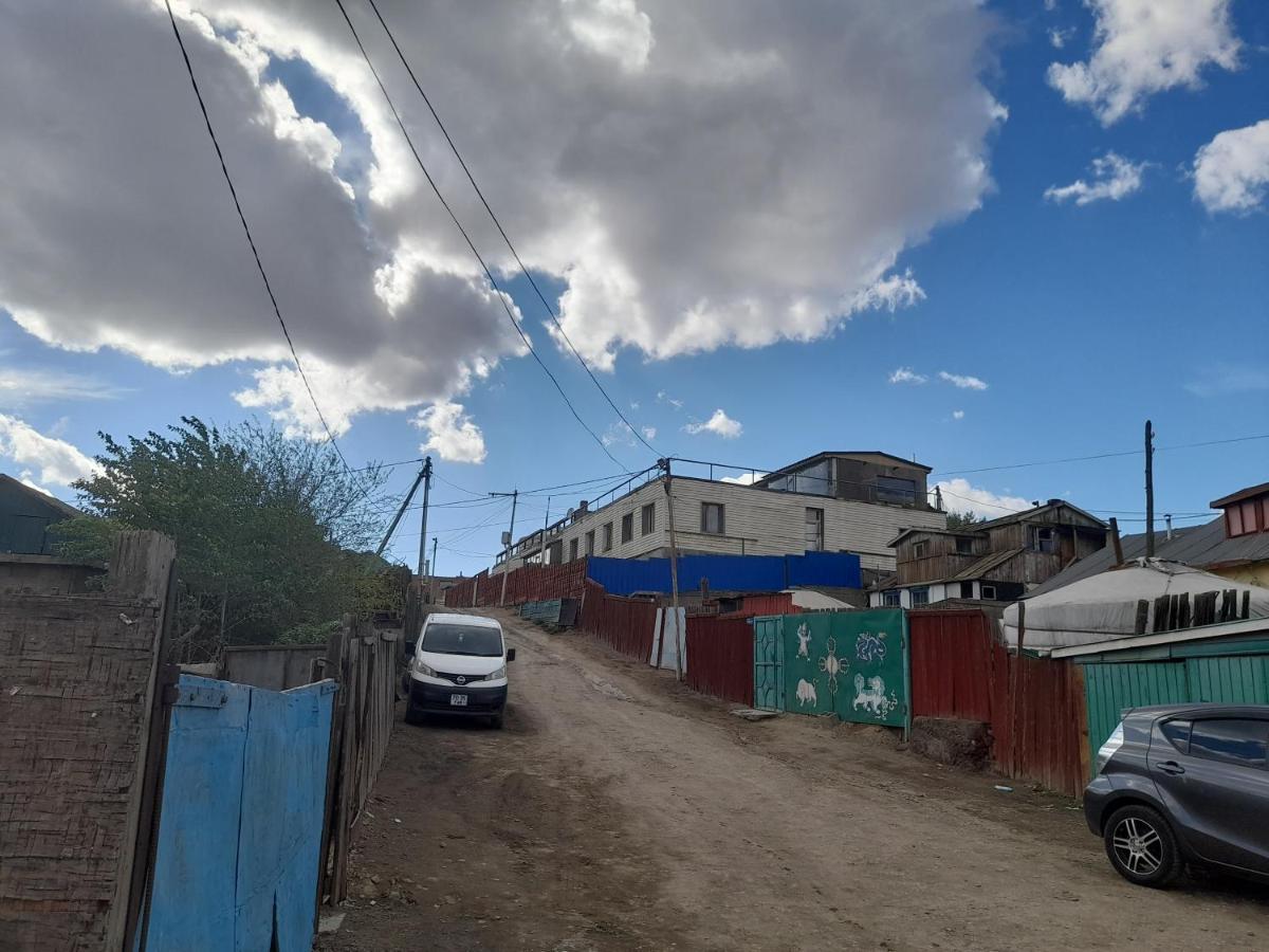 Gana'S Guest House And Tours Ulaanbaatar Exterior foto